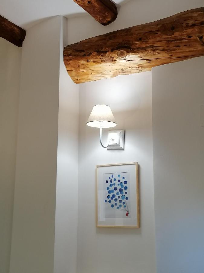 Maset Del Riu Guest House วาลเดร์โรเบรส ภายนอก รูปภาพ